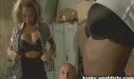 En el horno, verter la debe chupar la sexo subtitulado xxx polla