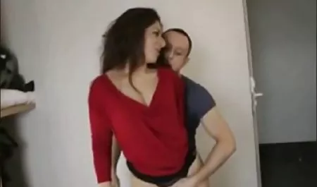 Unidad de empresa con dos hombres videos eroticos en castellano