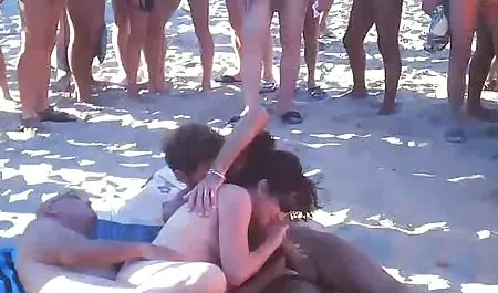 Raquel Devine sabe cómo darle placer videos de travestis españolas